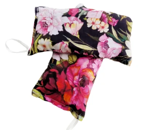 Heating pads for cramps